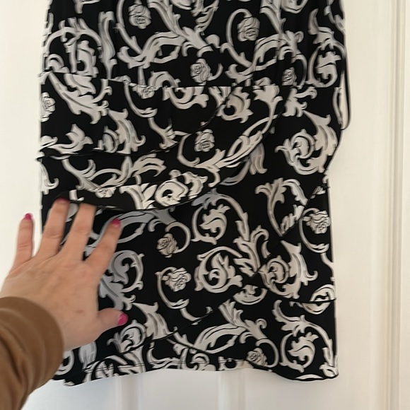 Very Flattering! - Picture 3 of 3